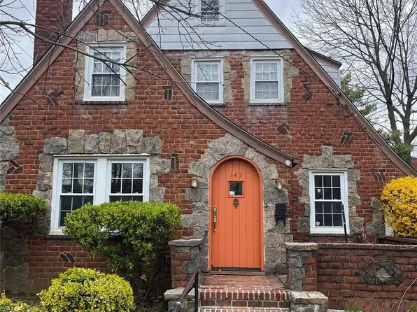 147 Seaman Avenue, Baldwin, NY 11510
