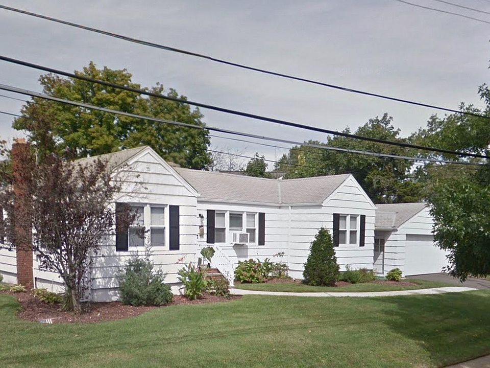 1st image of 111 W Shore Dr