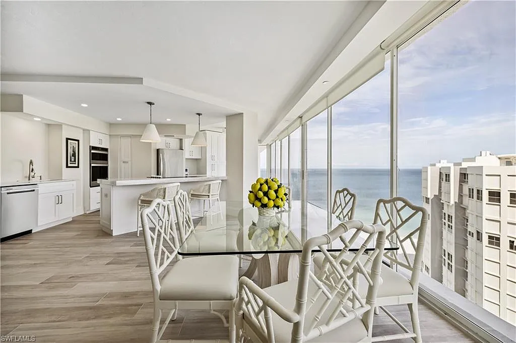 Building Photo - 4041 Gulf Shore Blvd N #1805
