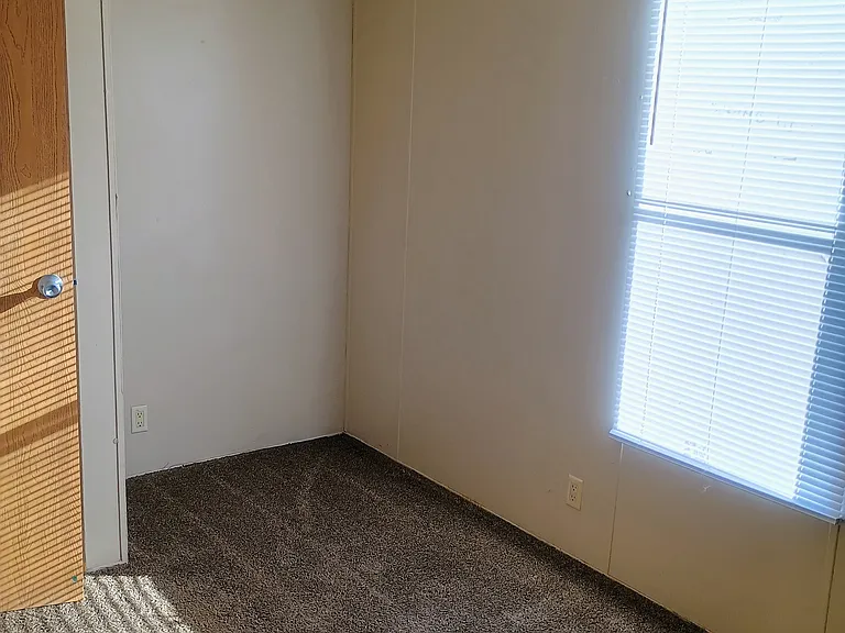 9651 E Waterloo Rd #1-190 — Photo 8