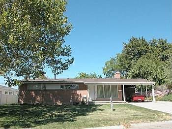1st image of 3255 Del Mar Dr