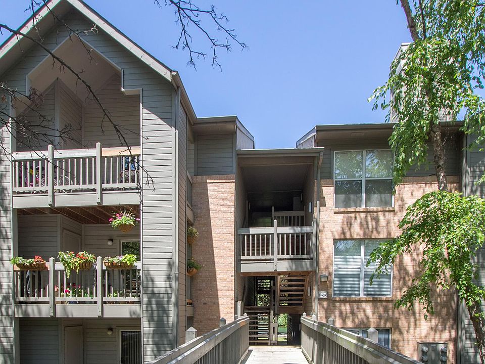 1st image of 12533 Lighthouse Way Dr APT B