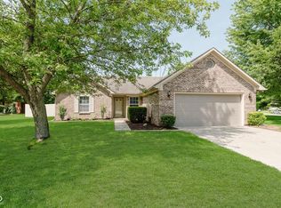 8335 Bayshore Ln, Avon, IN