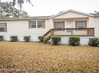 9484 McIntyre Rd, Brooksville, FL 34601