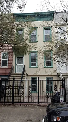 Rented by Corcoran | media 31