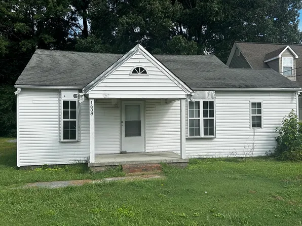 1608 South St, Franklin, VA 23851