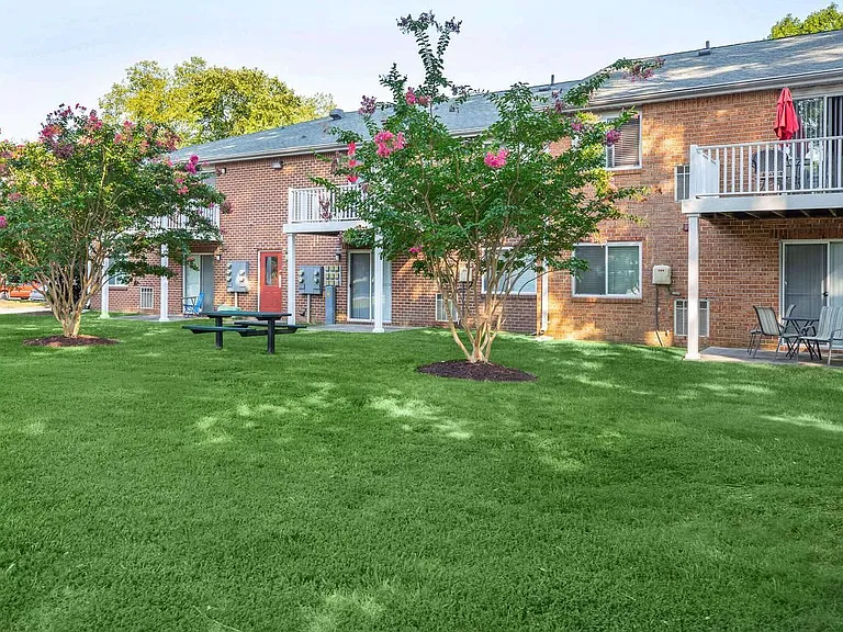 St. Andrews Apartments — Photo 56
