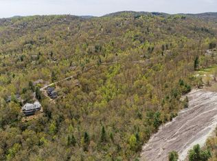 115 Ridge Ln, Flat Rock, NC 28731