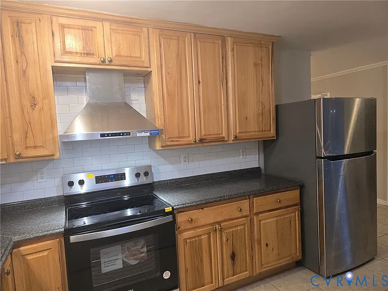 1402 Mormac Rd — Photo 7