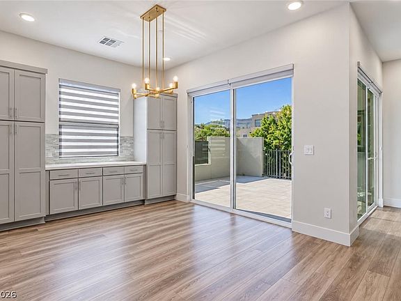 5th image of 4311 Veraz St
