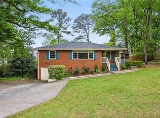 286 Sourwood Dr, Marietta, GA 30062