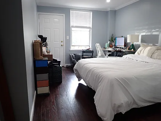 Rented by Hakeem Shahid, LREB | media 29