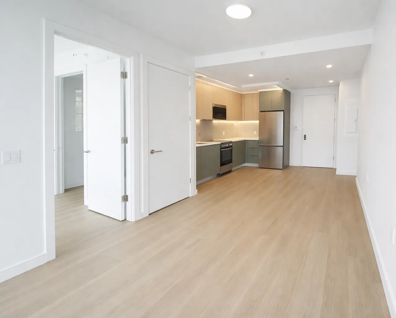 158 Lott Street — Photo 2