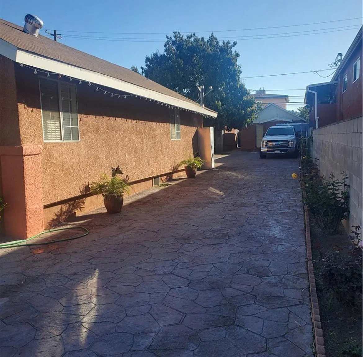 7322 Milton Ave — Photo 3