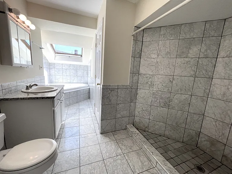 11 Brighton St #3 — Photo 7