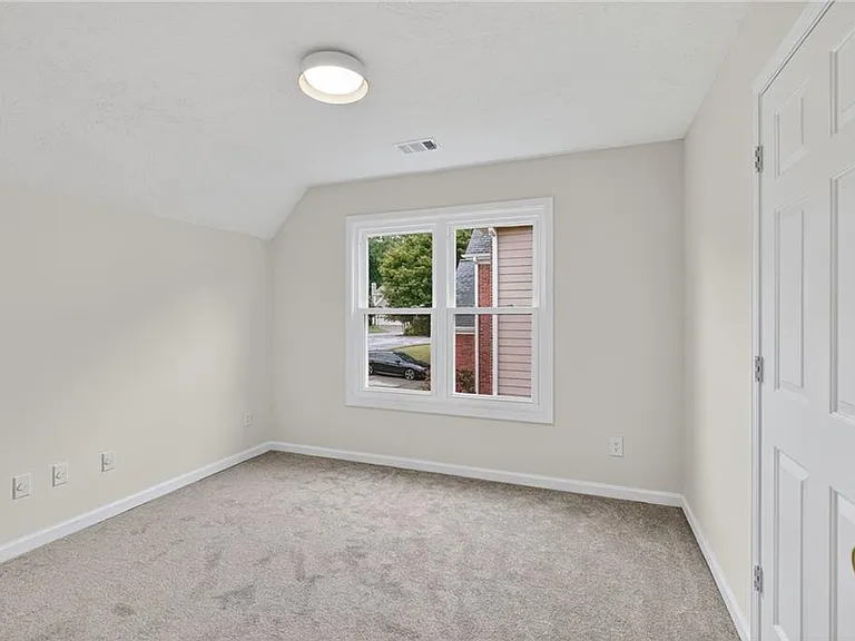 2845 Factor Walk Blvd — Photo 28