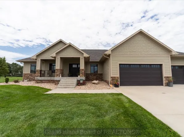 117 Platte View Dr, Phillips, NE 68865