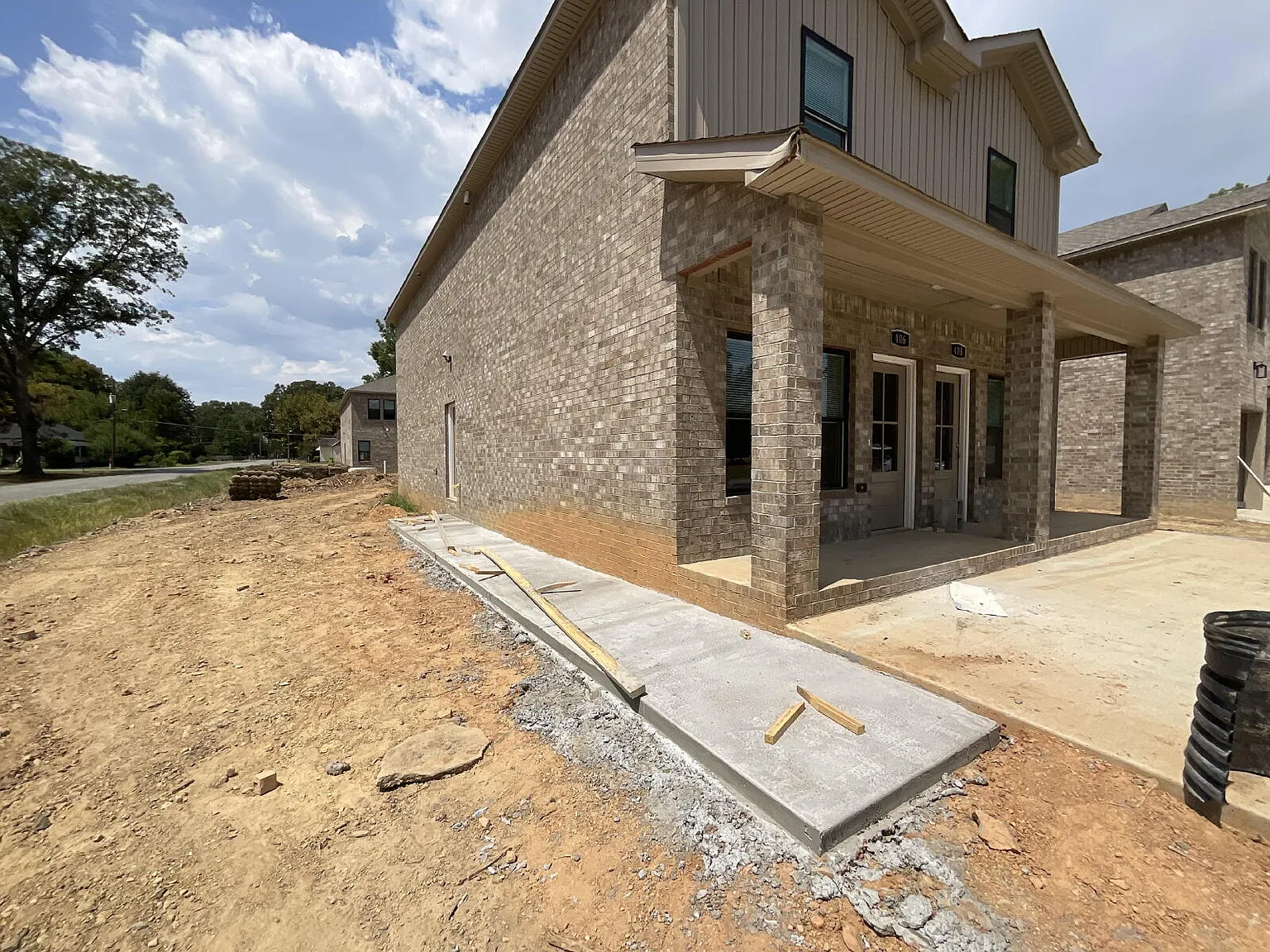 3 bed, 3.0 bath, $1,500 — Photo 4
