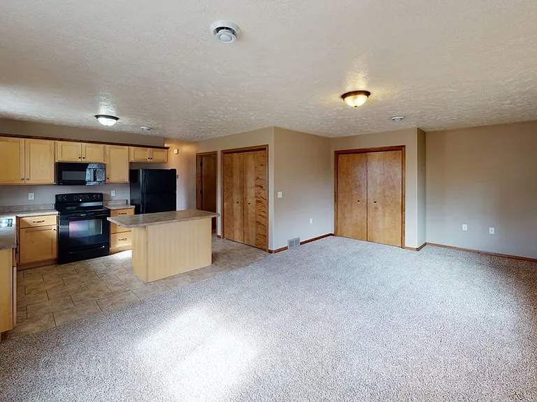 Fieldstone Townhomes — Photo 23