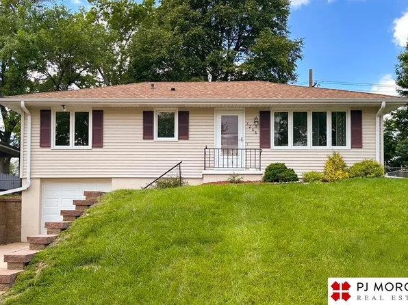 3266 S 77th Ave, Omaha, NE 68124