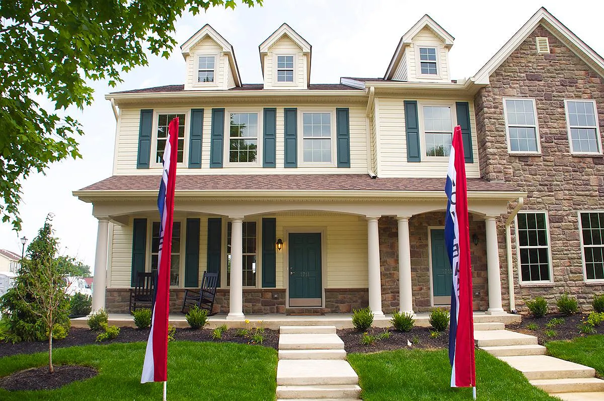 East Hills Townhomes at Bethlehem — Photo 4