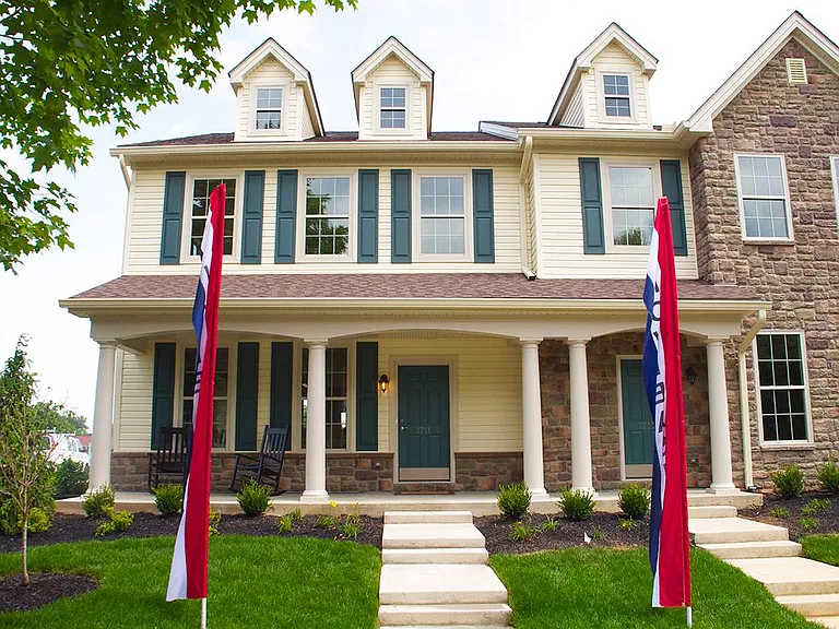 East Hills Townhomes at Bethlehem — Photo 4