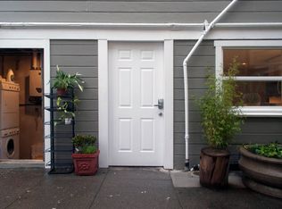 1125 Center St #2, Oakland, CA 94607