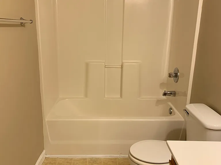 254 Grinder Ct — Photo 4