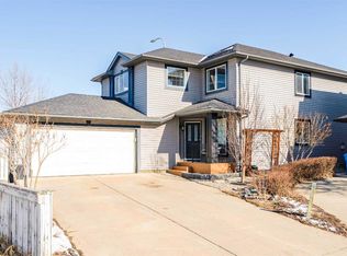 343 S Millview Bay SW, Calgary, AB T2Y 3Y1