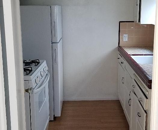4th image of 4430 Utah St #1/2
