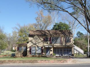 1105 1/2 S 1st St, Lufkin, TX 75901