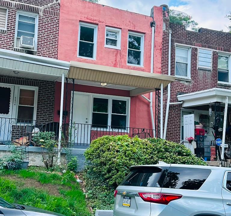 1st image of 6846 N 7th St
