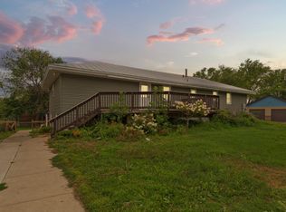 616 1st St N, Montgomery, MN 56069