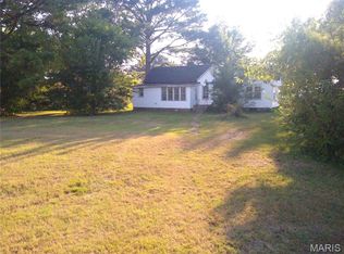 1020 Krause Ave, Willisville, IL 62997