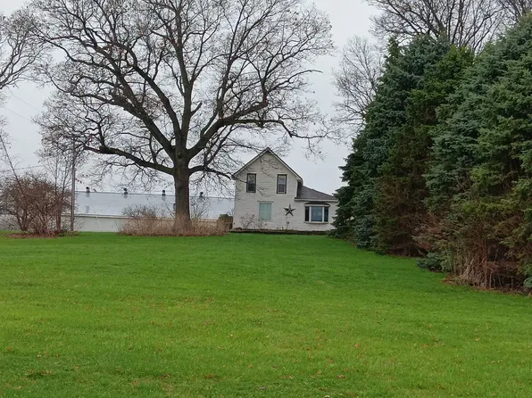14460 S M 52, Perry, MI 48872