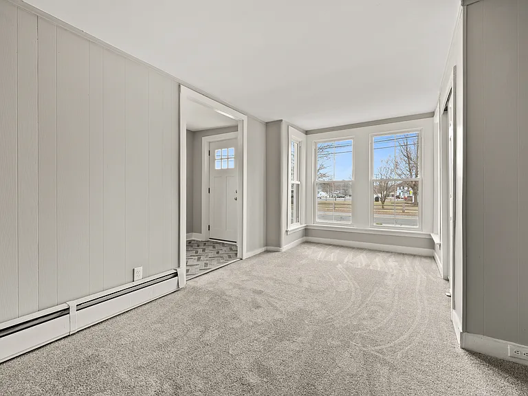 101 Maple St #101 — Photo 7