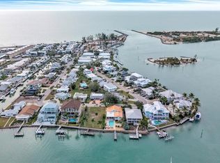 904 Inlet Cir, Venice, FL 34285