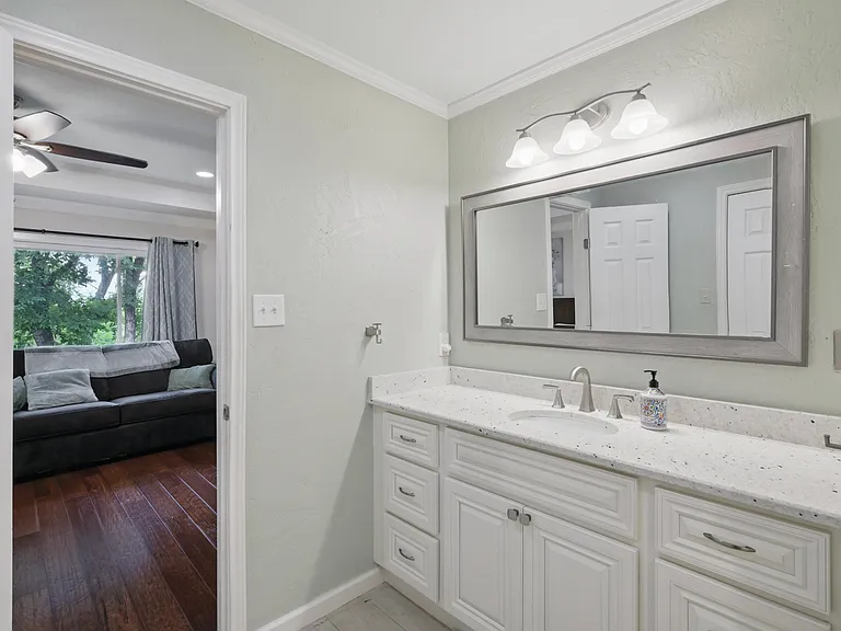 1520 Oakhurst Scenic Dr — Photo 18