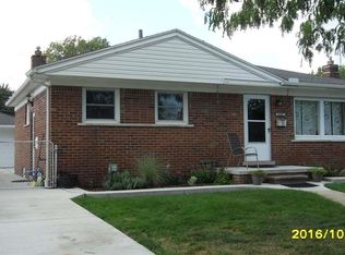 24625 Marine Ave, Eastpointe, MI 48021