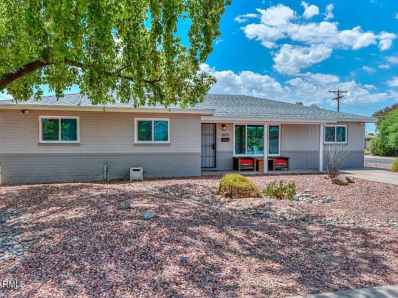2nd image of 2051 W SOLANO Drive