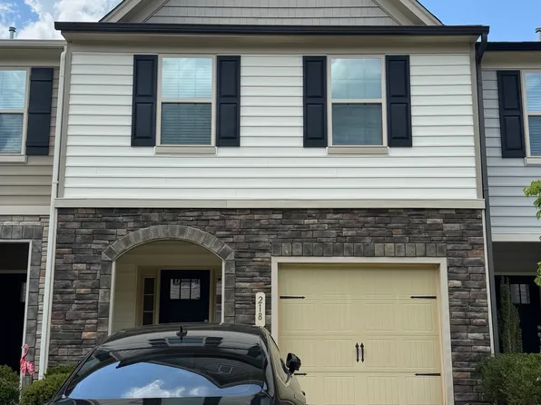 218 Cross Blossom Rd #1, Durham, NC 27703
