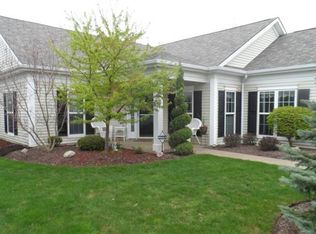 5215 Spruce Pointe Ln, Brunswick, OH 44212