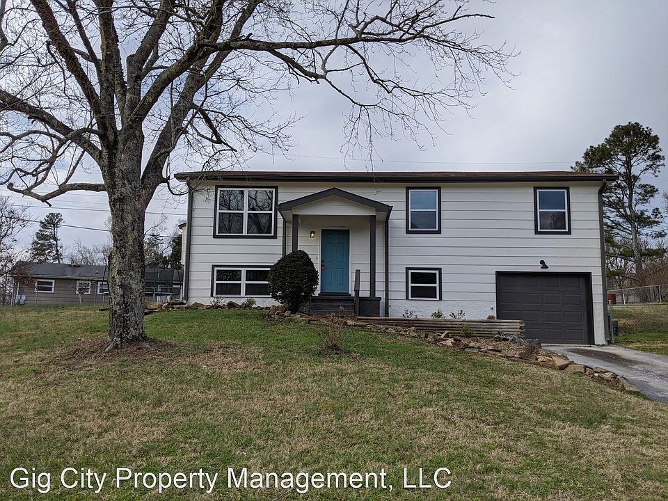 1st image of 6211 Canoe Ln
