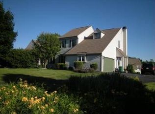 1402 Saddle Ln, Chester Springs, PA 19425