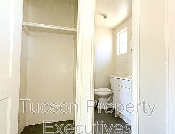 3rd image of 3314 E Benson Hwy #5