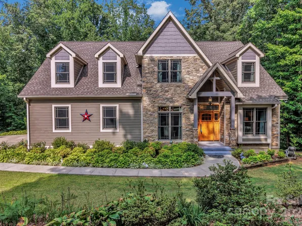 728 Bryson Rd, Candler, NC 28715