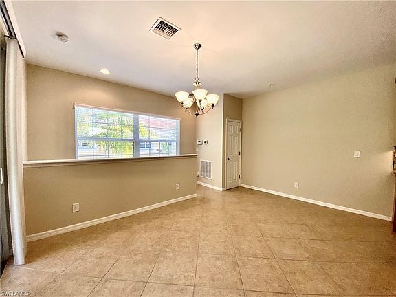 3rd image of 23530 Alamanda Dr Unit 201