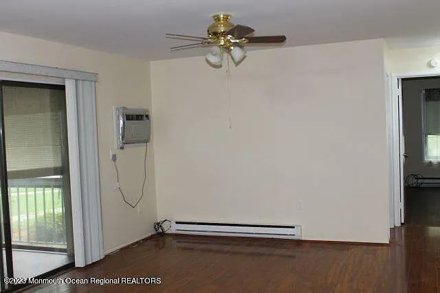 134 Amberly Dr #F — Photo 6