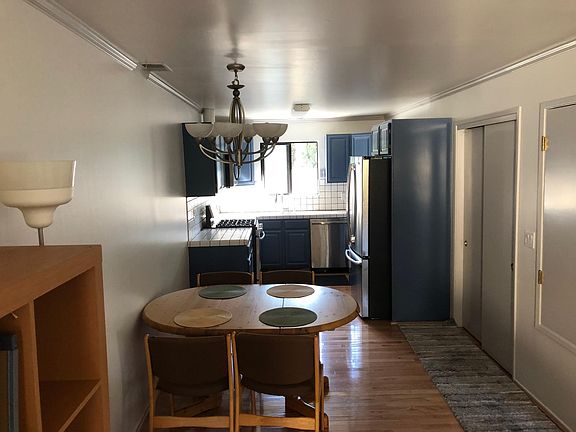 5th image of 601 Harrison Ave #1/2