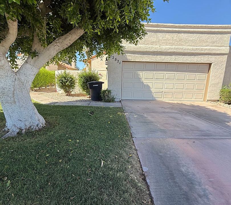 1st image of 12521 E Del Rey Dr